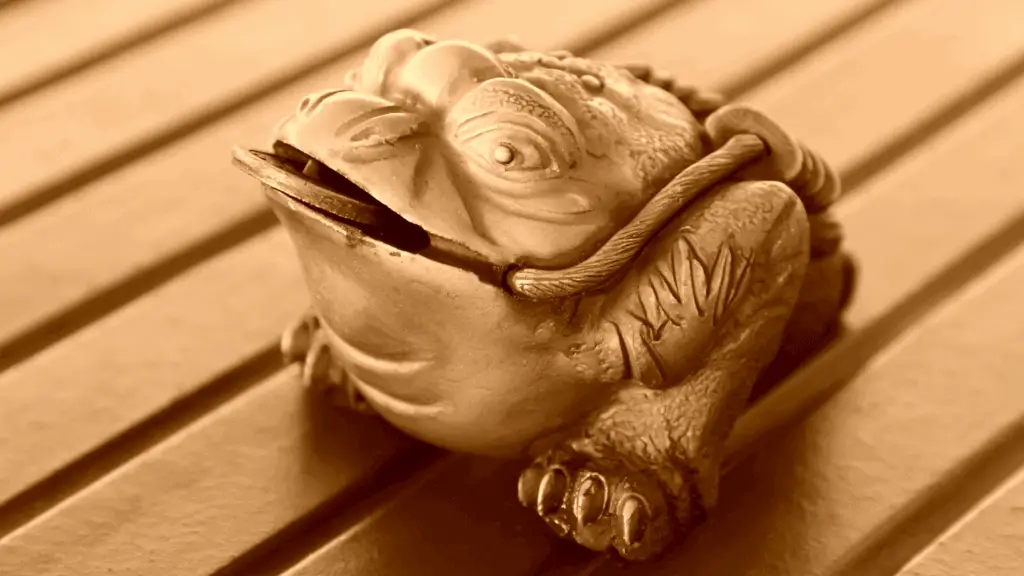 tea pet three legged coin toad